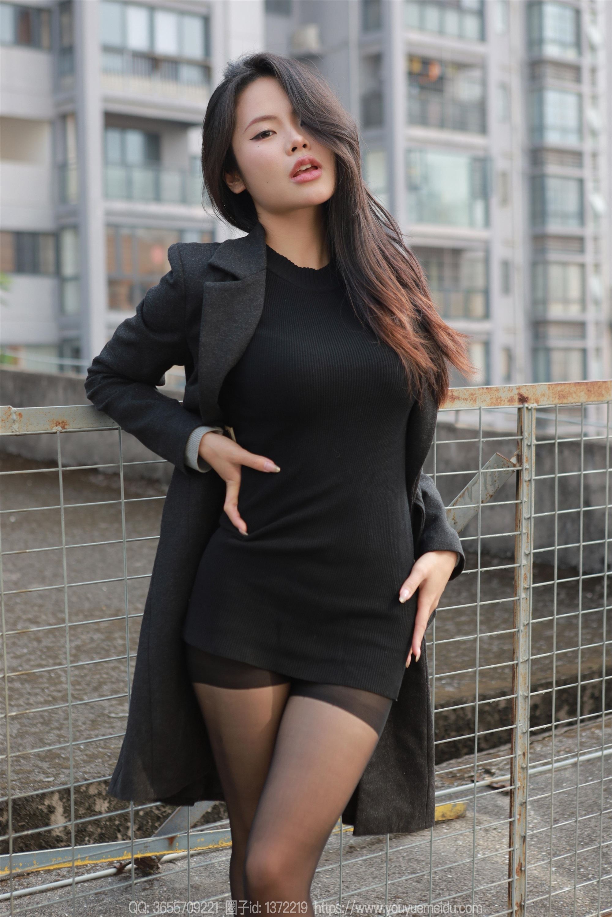 IESS异思趣向  2025.01.02 丝享家 1940 兔兔《黑丝女人》